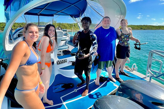 2 Hours Sip and Snorkeling Experience in Bahamas - Rose Island and the Nassau coastline: quick scenery, real perspective