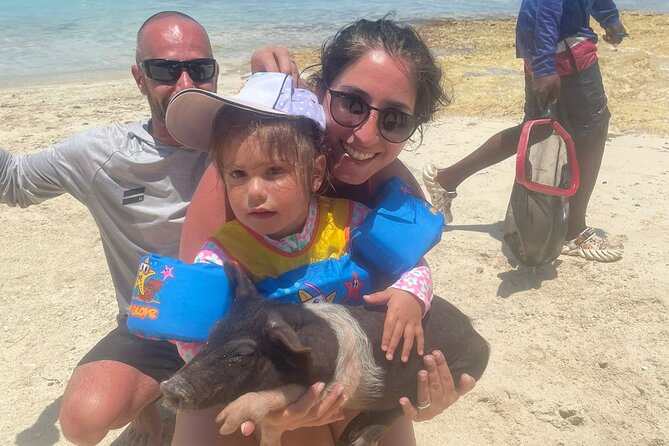 4hr Private Tour Island Hop Snorkel w/ Turtles & Sip Bahama Mamas - Sandy Cay (Giligan’s Island) Beach Break: What Makes It Fun