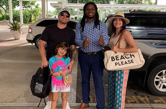 Airport-Atlantis Paradise Island Private Roundtrip Transportation - Drop-Off at Your Hotel or Atlantis Area