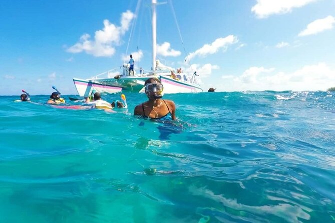 All Inclusive Half Day Sail and Snorkel - Onboard Comfort, WiFi, Snacks, and the All-Inclusive Bar