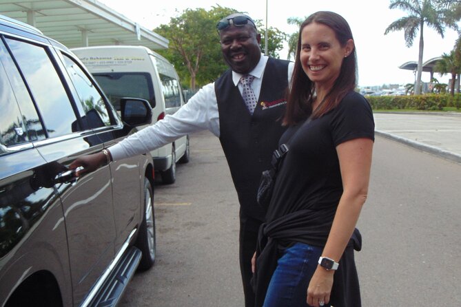 Bahamas Airport Transportation w/free Grocery Stop- Round Trip - Bahamas airport to your hotel, without the chaos of Nassau timing