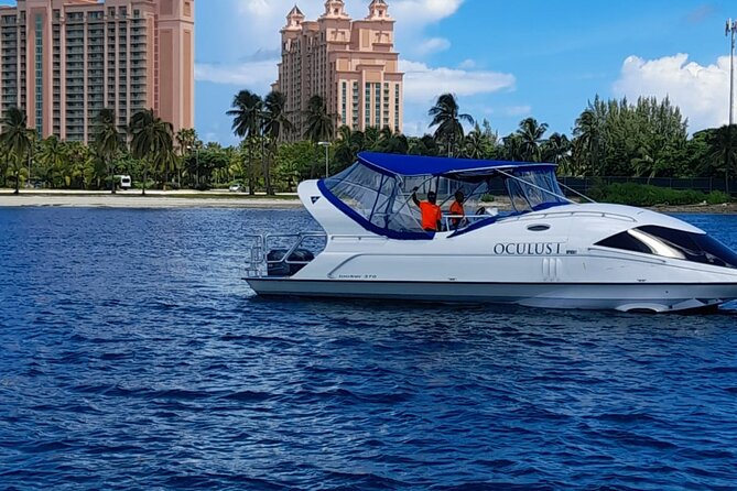 Bahamas on a Semi Submersive Glass Bottom Boat - The Route In Real Life: Speed, Wreckage, Celebrity Shorelines