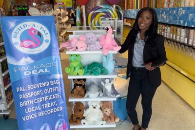Bahamian Plush Essentials