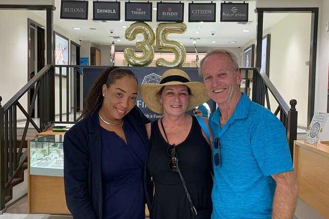 Champagne and Diamond Shopping Experience in Downtown, Bahamas - Practical Tips for Booking and Making the Most of It