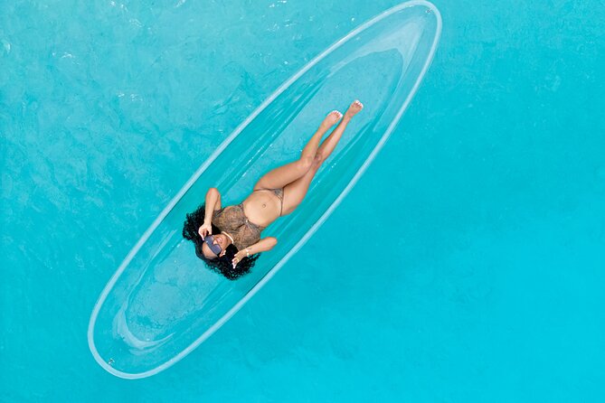 Clear Kayak Photoshoot+Free Cocktail Nassau, Bahamas - Who This Experience Suits Best