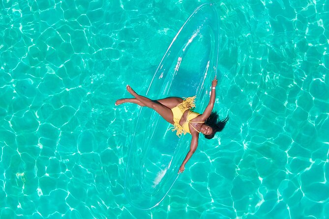Clear Kayak Photoshoot in Nassau ,Bahamas. - Price and value in Nassau: is $200 per person a fair deal?