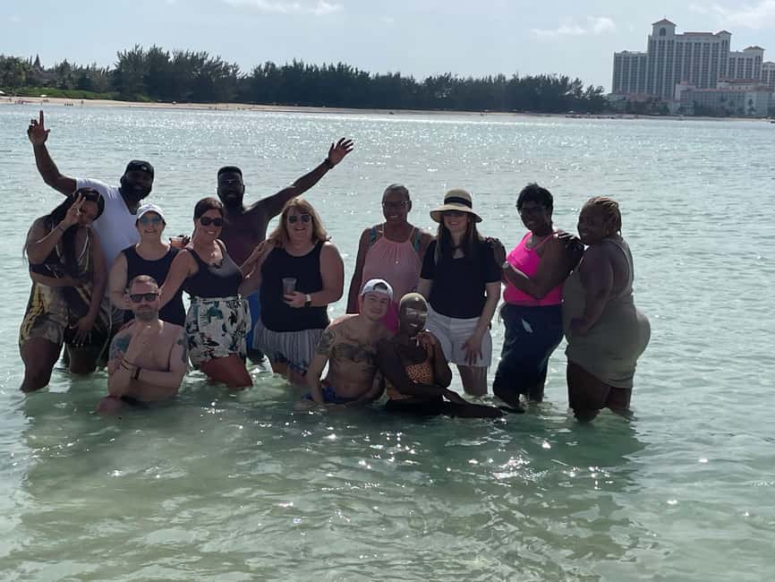 Customizable half day group tour (price per vehicle) - Queen’s Staircase and Fort Fincastle: the view payoff you can time