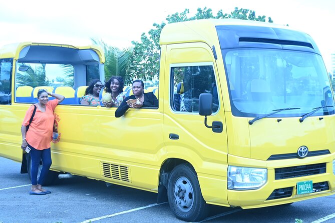 Funky Nassau Deluxe Food Tour - A Taste of The Bahamas - Graycliff Heritage Village Marketplace Chocolate Factory Stop