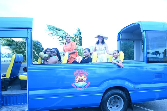 Funky Nassau Deluxe Food Tour - A Taste of The Bahamas - Transportation and Timing, Including the Cruise-Pickup Reality