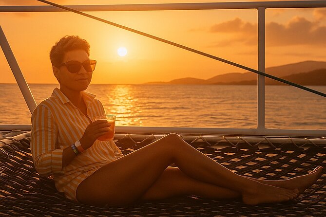 Grand Bahama Catamaran Sunset Cruise with Drinks and Snacks - Sunset views come from the route, not from a long stop