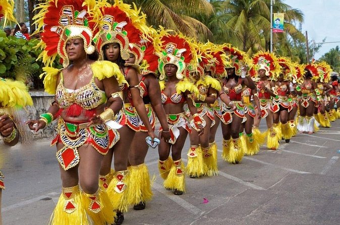 Great affordable transport service in nassau bahamas - Air-conditioned comfort, and why private matters on arrival