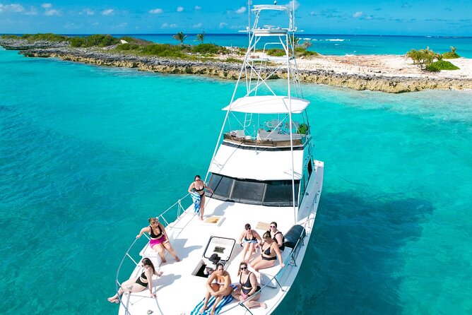 Half-Day Private Rose Island Party Yacht Getaway - Rose Island Reef snorkeling: making it easy and actually fun
