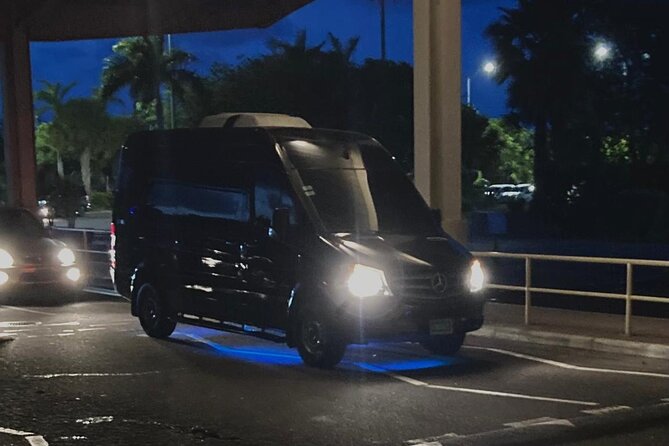 Luxury Airport Transfer in Nassau - VIP Mercedes Sprinter Service - Price per group: when $250 feels like a bargain