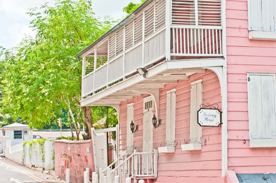 Nassau: Bites and Sites Food and Cultural Walking Tour - Price and Value: What $91 Buys in Nassau