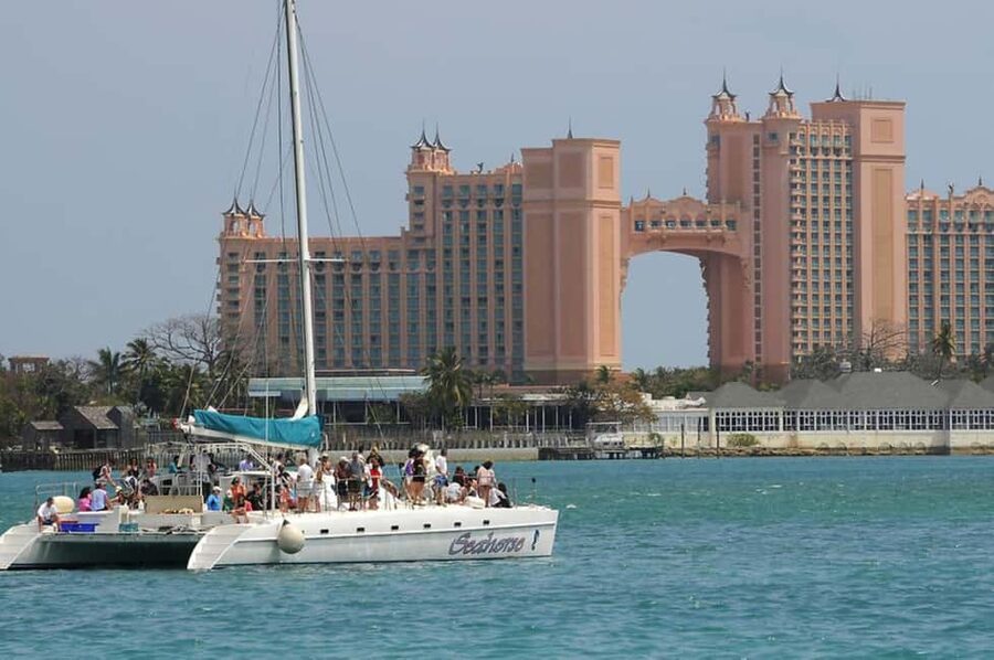 Nassau: Catamaran Sail and Snorkel Tour - Sailing Out: The Catamaran Ride That Sets the Mood