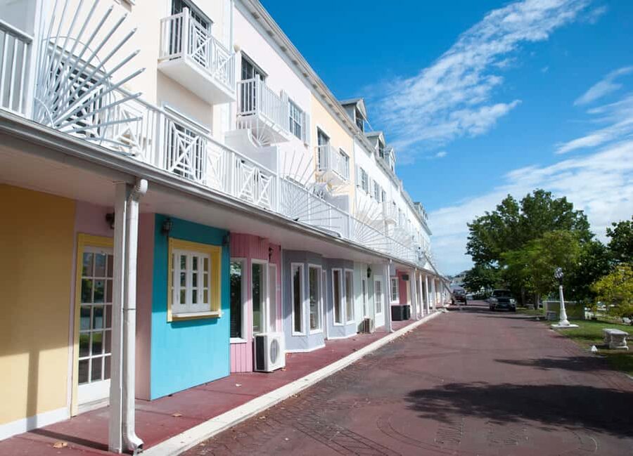 Nassau: E-Scooter Tour with Food Tasting and Local Drinks - Queen’s Staircase and Fort Fincastle, the real Nassau view-makers