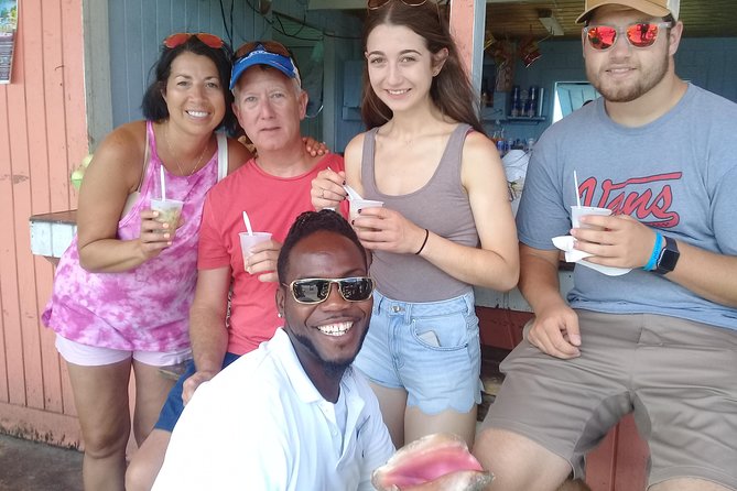 Nassau Food and History Bus Tour - A fast, food-forward tour of Nassaus must-see history