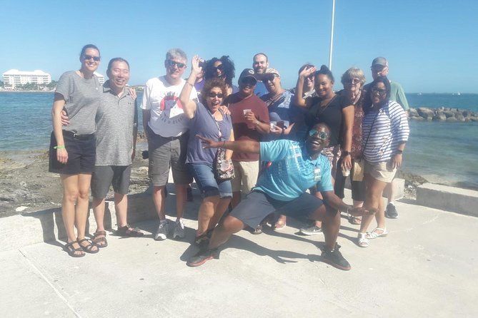 Nassau Food and History Bus Tour - Queens Staircase, museums, and battle forts, in plain terms