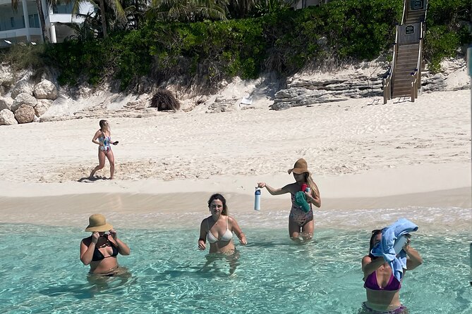 Nassau Optional Cay Hopping Tour on Rose and Pearl Island plus - FootPrintz Resort add-on: the deck, the dancing, and the extra costs