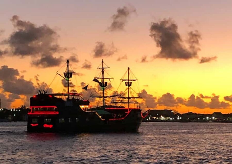 Nassau: Private Interactive Pirate Ship Cruise - The Interactive Pirate Show, and Why the Pre-Show Matters