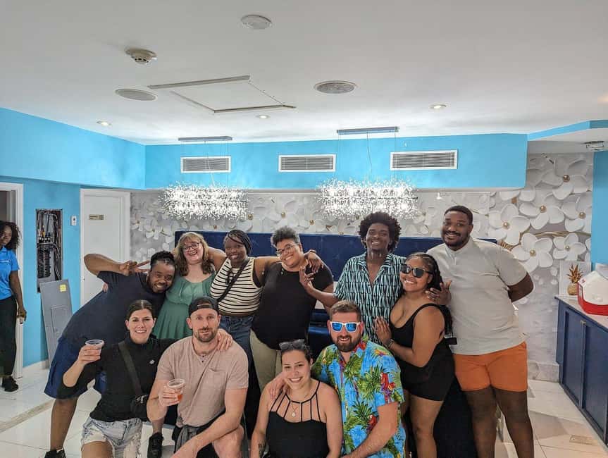 Nassau: Rum Cocktails and Fritter Making Experience - A 2-hour Nassau class where you taste what you learn