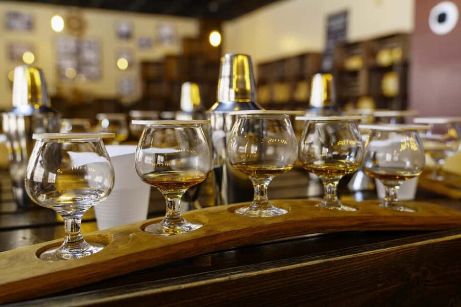 Nassau: Rum Tastings and Culinary Walking Tour - The private speakeasy: the stop people talk about