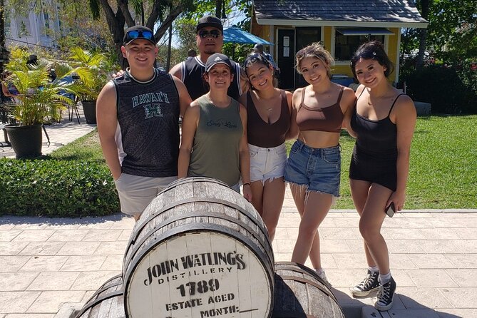 Nassau's Half Day Bus City Tour: Guided Tour with Free Samples - Junkanoo Beach for photos and sea-view cruising theater