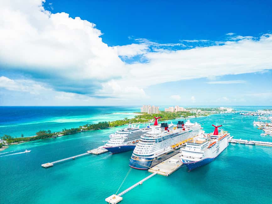 Nassau: SNUBA Diving Island Cruise with Bahamian Lunch - The 30-minute SNUBA tour: shipwreck structures, plane statues, and reef colors