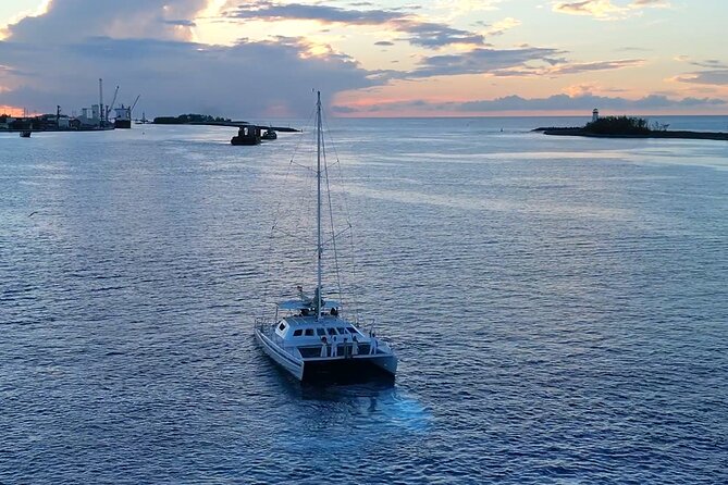 Nassau Sunset Dinner Cruise - Drinks Included: Unlimited Domestic Beverages and Rum Punch