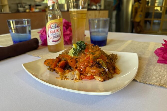 NEW! Authentic Bahamian Cooking and Cocktails with Transfers - Your 3-hour rhythm: pickup, cocktail, cooking, then dinner
