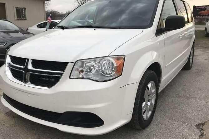 One Way Private Airport Transfer for 4 People or Less - Price and Value for a Group Up to 4