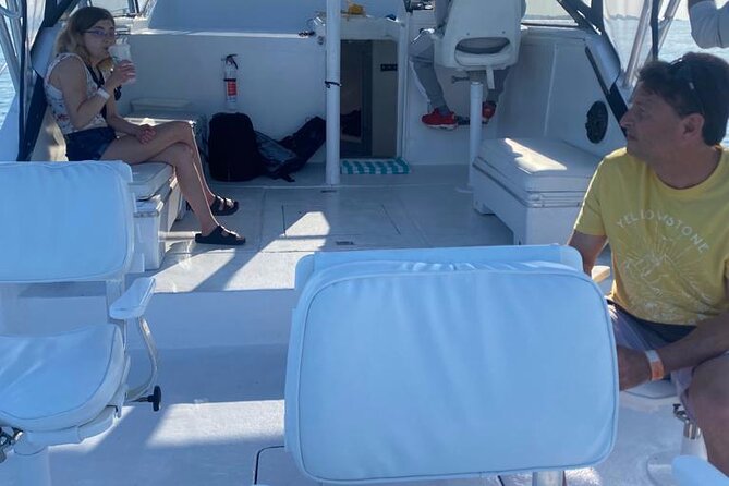 Private 38' Defender Sportfishing/Swim with Pigs in Nassau - Cost and Value: $850 Per Group, Plus a $30 Pigs Fee
