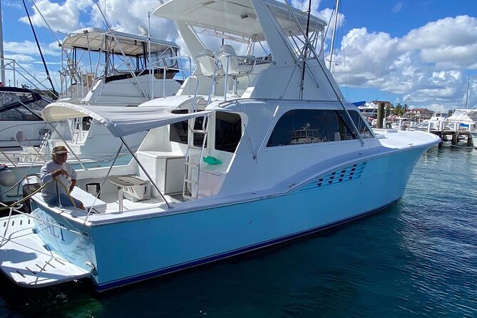 Private 45 Hatteras Sportfishing in Nassau - What’s Actually Included on Board, and What It Saves You