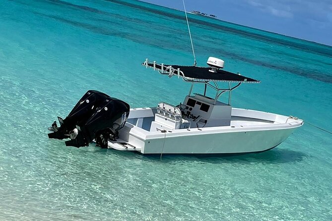 Private Beach Day / 50ft Sun Seeker or 33ft Boat / 1-10 Guests - Onboard comfort: drinks, snacks, and the deck setup you’ll actually use