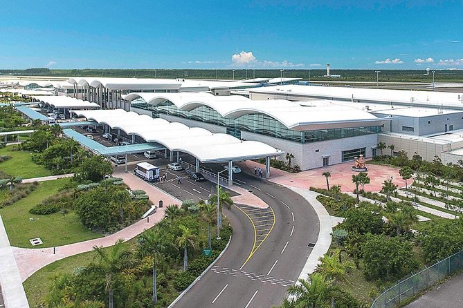 Private Roundtrip Minivan Airport Transfer - Meet-and-greet at NAS: how the pickup actually works