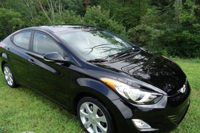 Private Roundtrip Sedan Airport Transfer to Paradise Island - Sedan or Something Else: The Vehicle Detail You Should Confirm