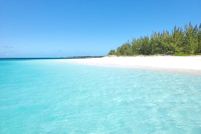 Private Snorkeling or Fishing in Nassau - 55ft Cocorijo - Rose Island and Footprints Beach Bar and Grill, the best upgrade on longer charters