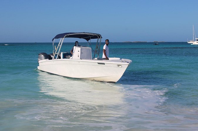 Private speed boat beach and bar hopping visiting Rose island - Meeting at Colours of the Bahamas in Nassau, Then Going Straight to Fun