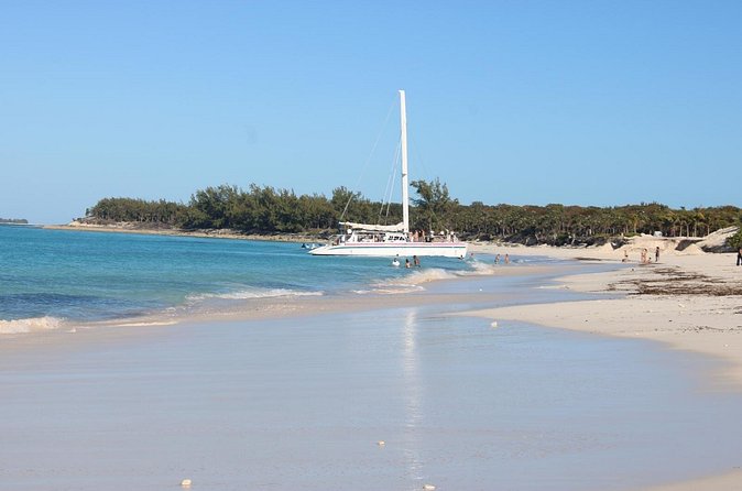 Private speed boat beach and bar hopping visiting Rose island - Weather Matters More Than You Think, Especially on a Speed Boat