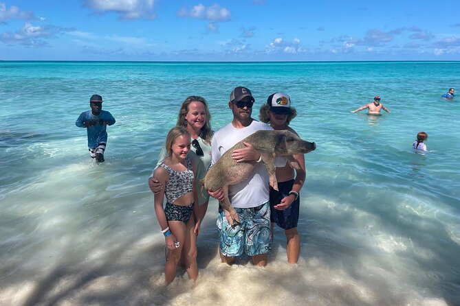 Private Swim With Pigs and Snorkeling in Paradise Tour - Getting to Paradise Island by private speedboat