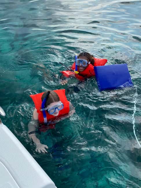 Rose Island: Pig Beach, Snorkeling, Sea Turtles, Beach - Key Things You’ll Notice on This Rose Island Charter