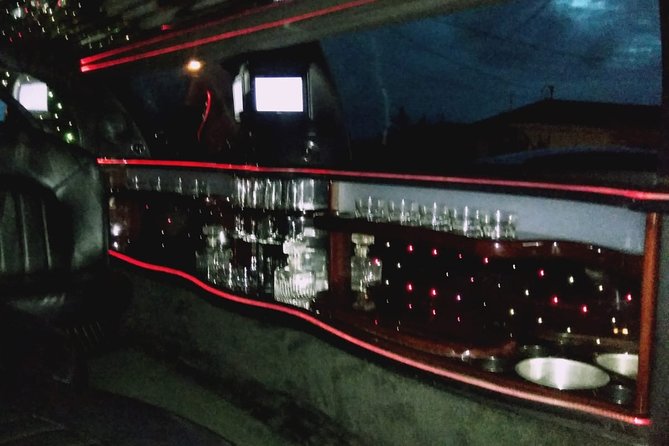 Round Trip Nassau Airport ARRIVAL (NASSAU LIMOUSINE) - Common real-world issues to plan around