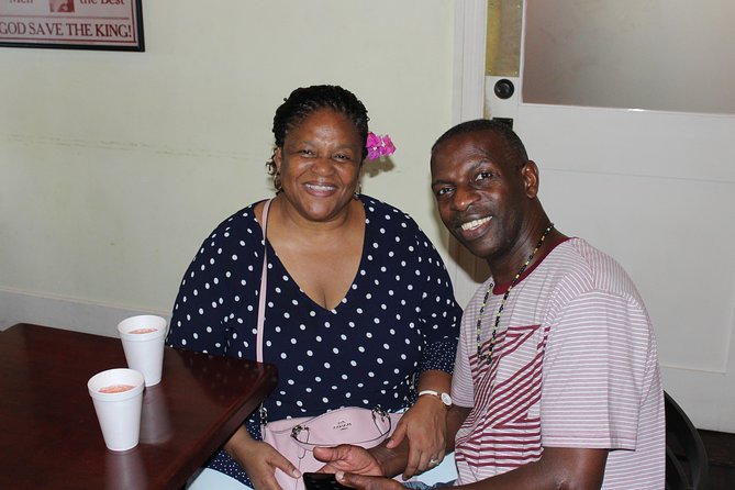 Rum Reggae and Rhythms Tour: Dancing and Cocktails - Bob Marley’s Connection: Fast Photo Moment, Then Back to the Party