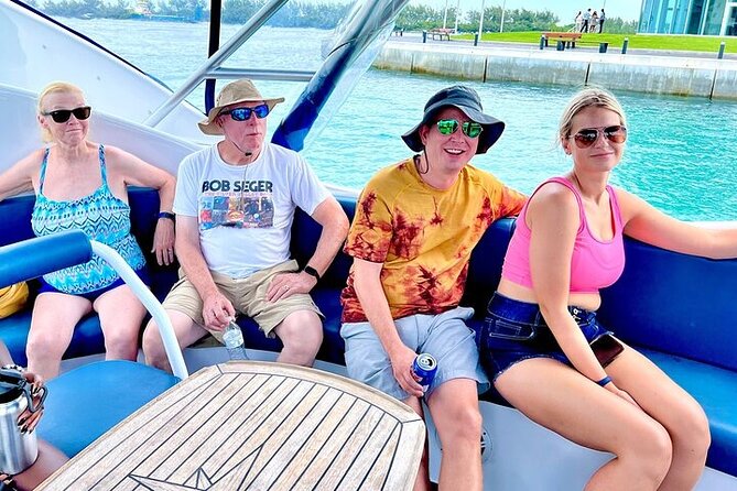 Semi Submersive Glass Bottom Boat Eco Tour in Paradise Island Bahamas - What the 90 Minutes Actually Gives You