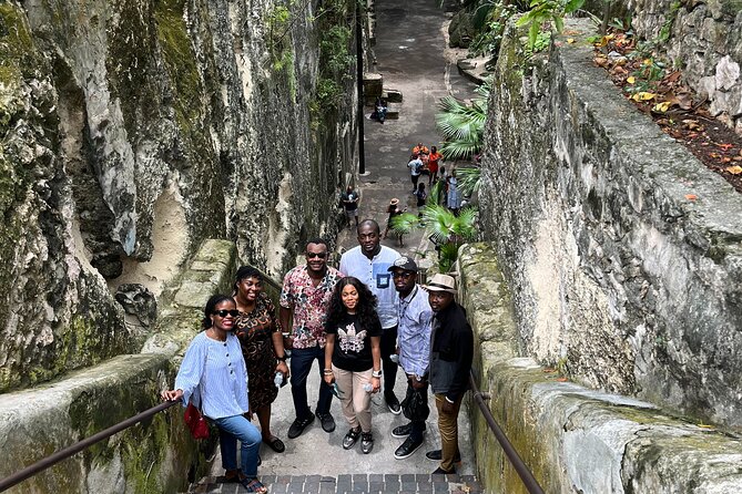 Sightseeing and Historical Adventure through Nassau - Queen’s Staircase: 66 steps that quickly give you Nassau’s viewpoint