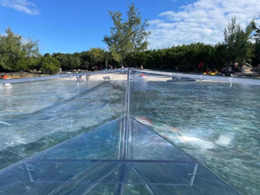 The Clear Boat Experience Bahamas drinks and snacks included - Meeting at the pink and white Tourism Police station, then moving toward Atlantis